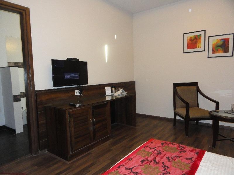 Silver Sands Hotell Chandīgarh Eksteriør bilde